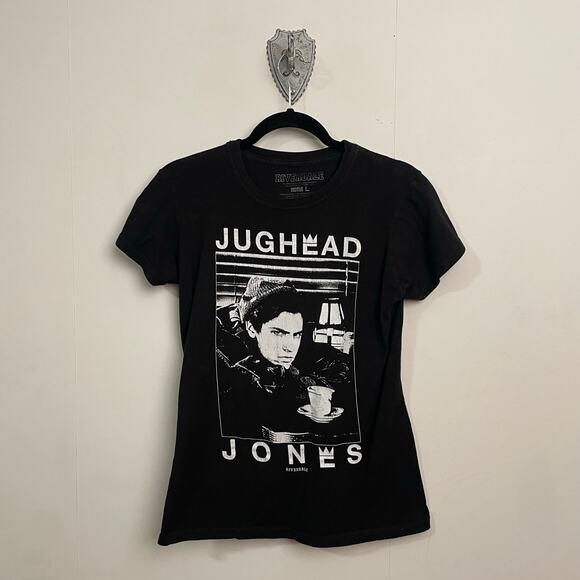 Hot Topic L RiverDale short sleeve graphic t-shirt Jughead Jones Archie comics - Picture 1 of 7